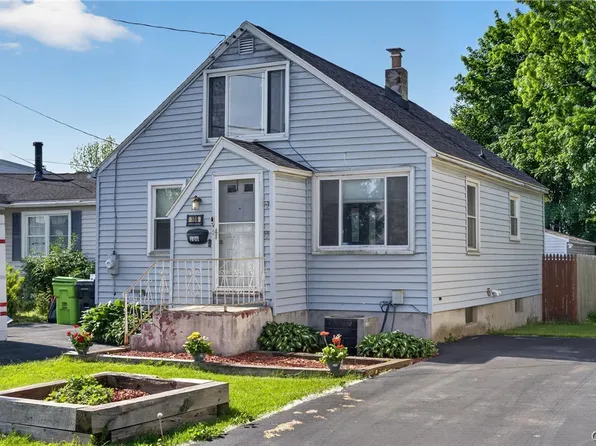 106 Lorenzo Dr, Syracuse, NY 13206