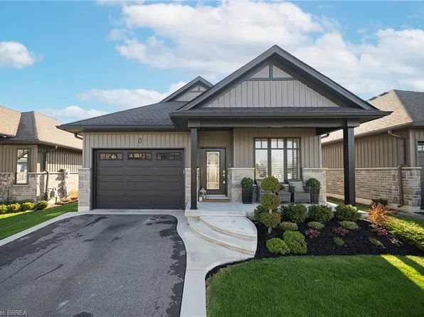 24 Craddock Blvd #8, Haldimand County, ON N0A 1J0