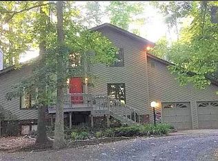 804 Christopher Rd, Chapel Hill, NC 27514