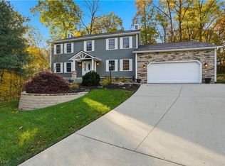 5180 Pine Valley Dr, Zanesville, OH