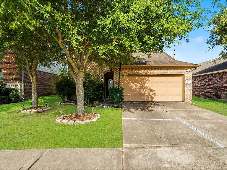5907 Water Violet Ln — Photo 2