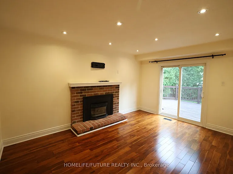6320 Millers Grv — Photo 8