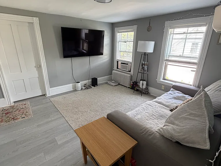 8 Kimball Ave #3 — Photo 5