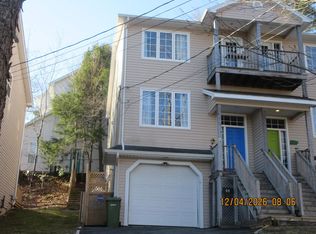 4 A Rockhaven Dr, Halifax, NS B3M 1Z9