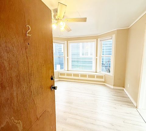 3rd image of 928 Pacific Ave APT 2