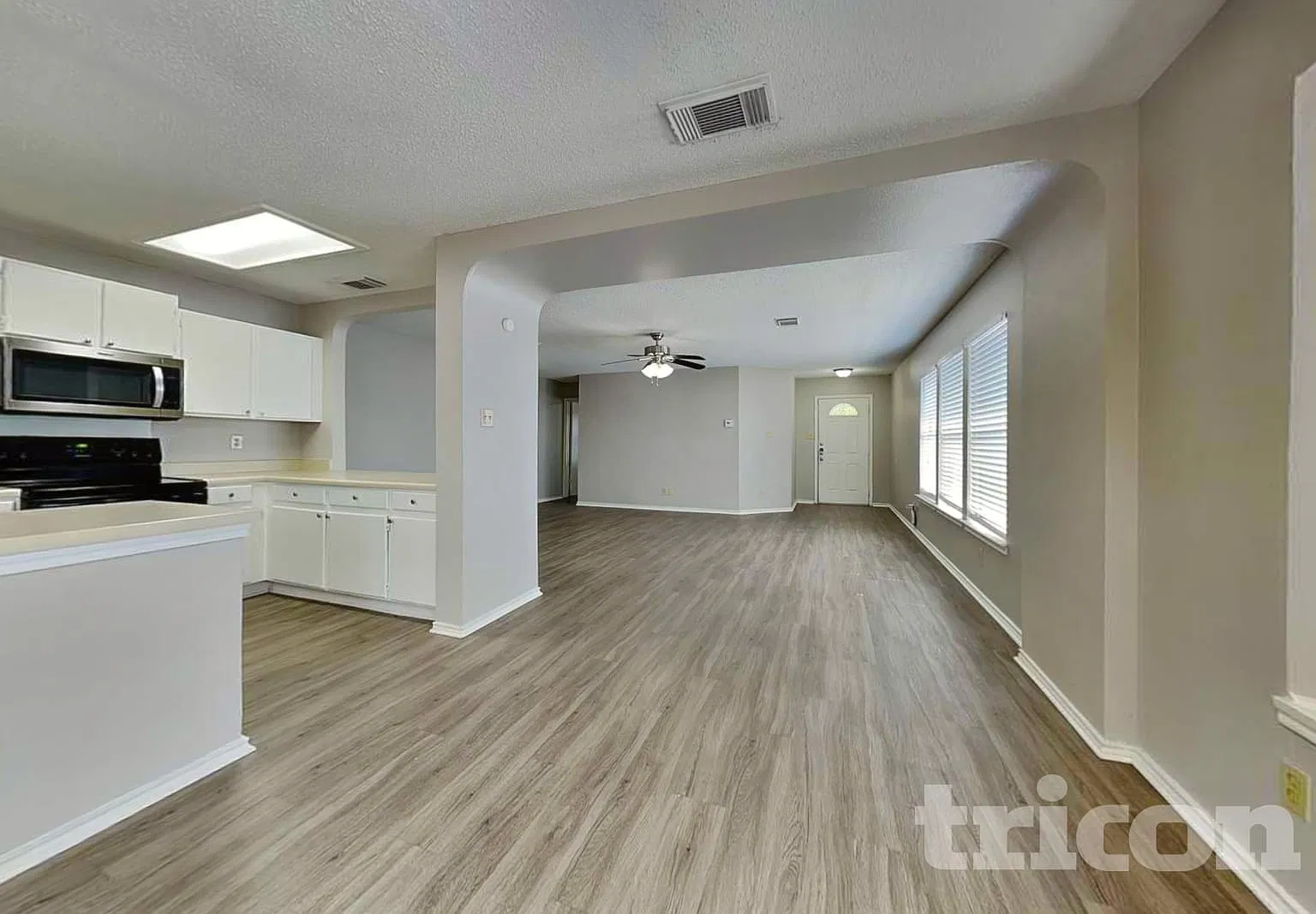 8130 Ocean Meadow Drive Converse TX — Photo 3