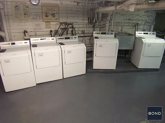 Rented by Bond New York | media 19