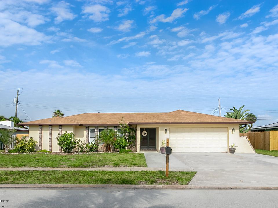 1st image of 676 Verbenia Dr