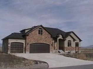 7203 N Ridge Rd, Tooele, UT 84074