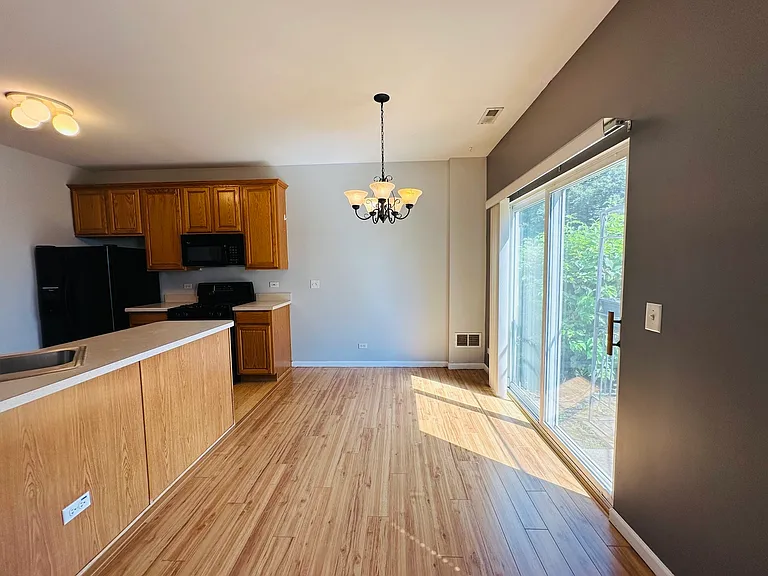 4121 Blackstone Dr #4121 — Photo 6