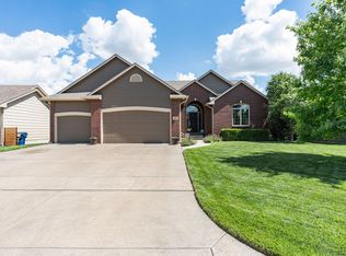 3616 N Forest Ridge Ct, Wichita, KS 67205