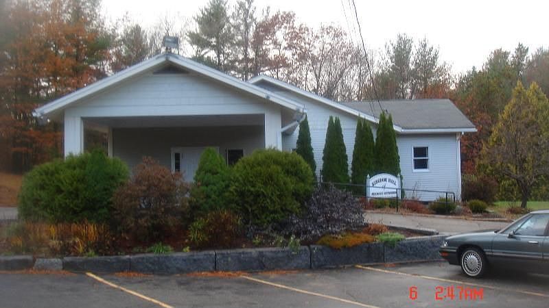 1st image of 21 Malcolm Ave