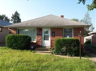 18620 McCracken Rd, Maple Heights, OH 44137