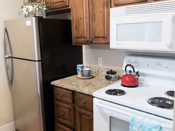 2nd image of 7108 S Highland Dr APT 5