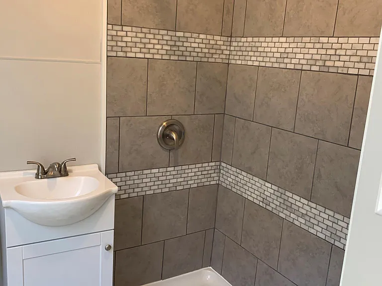 2252 Fairview Ave #105 — Photo 7