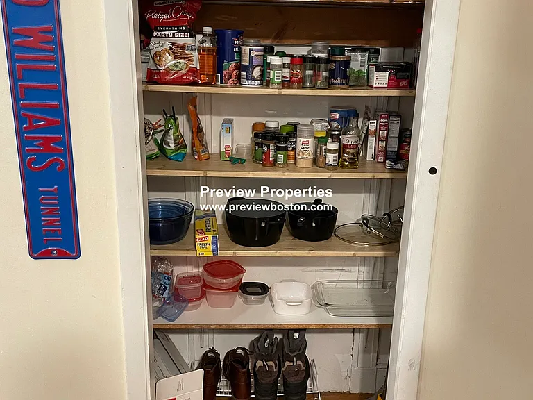 229 Kelton St #8P — Photo 9