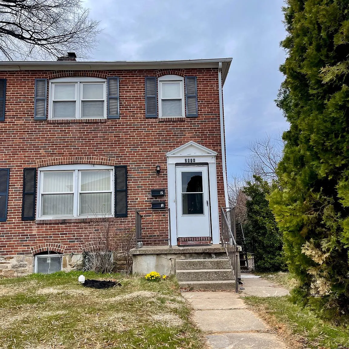 1 bed, 930 sqft, $1,050 — Photo 1