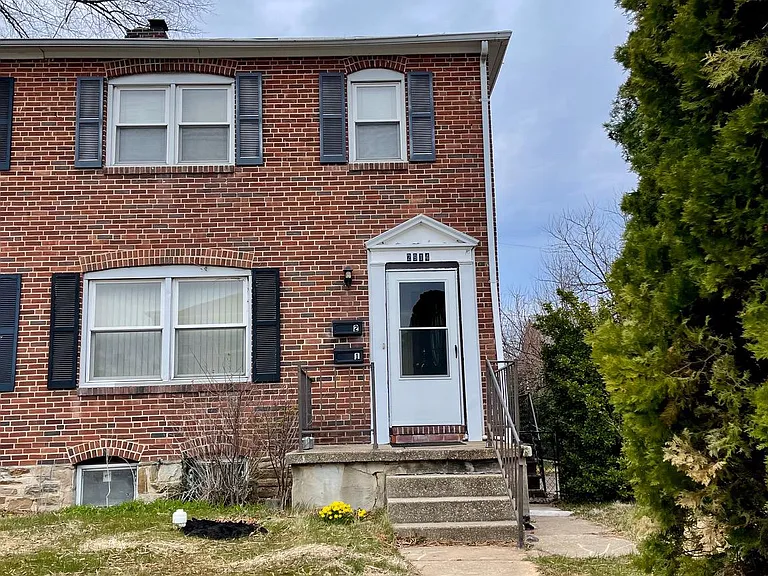 2914 Clearview Ave #1 — Photo 1