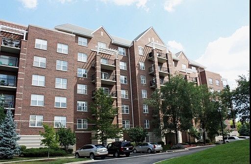 1st image of 440 W Mahogany Ct Unit 610