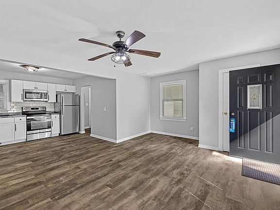5th image of 6530 Harmony Dr