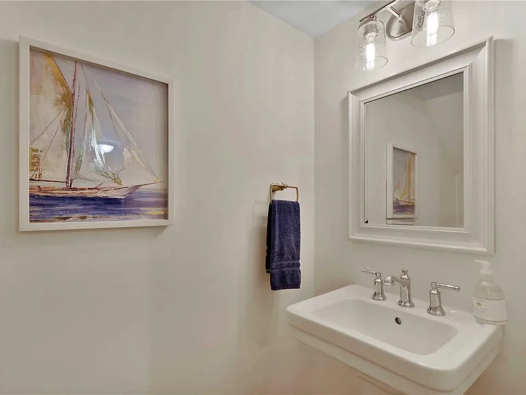 1000 Sea Island Rd #53 — Photo 11