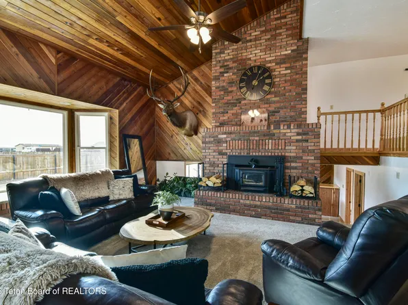 1013 E 3rd St, Big Piney, WY 83113