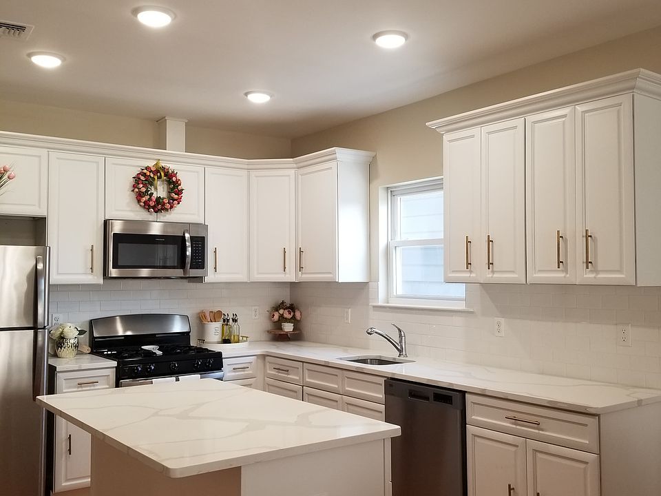 1st image of 73 Watchung Ave #1