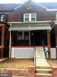 439 21st St NE, Washington, DC, 20002