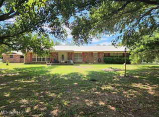 3A Mike Harris Rd, Carriere, MS 39426