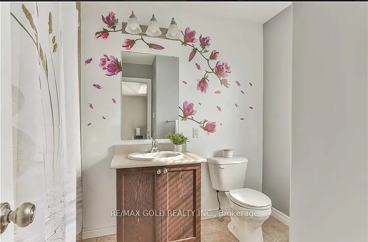 65 Woodhatch Cres — Photo 15