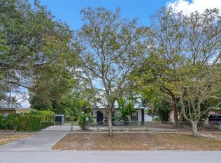 15925 E Bunche Park Dr, Miami Gardens, FL 33054