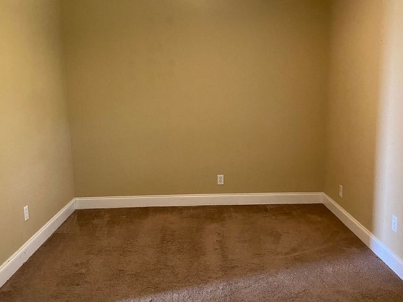4th image of 1155 McFarland St APT 4
