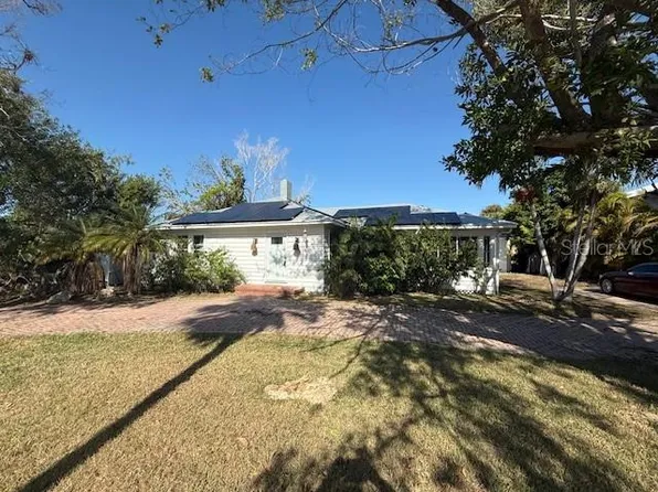 617 Siesta Dr, Sarasota, FL 34242