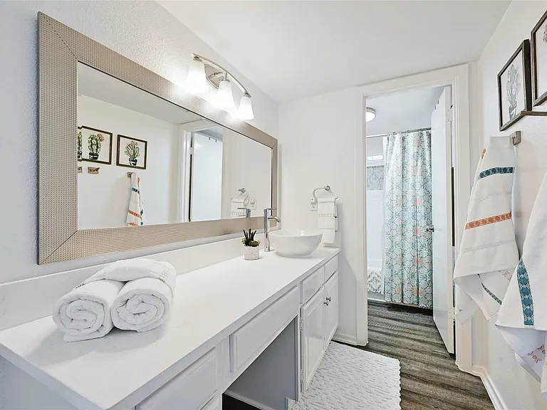 115 Comanche Point — Photo 24