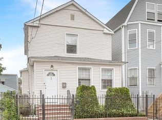 64 Norwood St, Newark City, NJ 07106