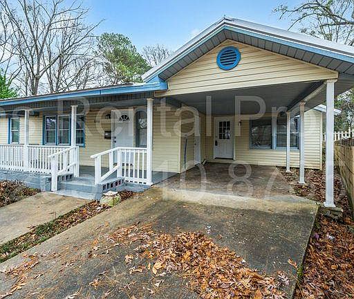 5th image of 1313 39th Ave NE
