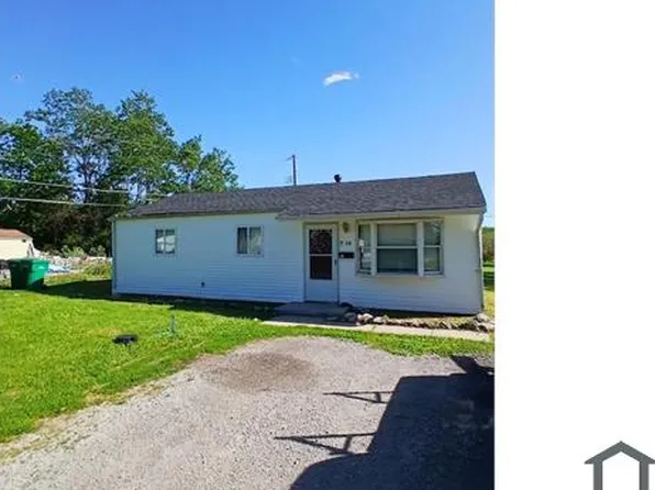 30 Saint Gregory Dr, Cahokia, IL 62206