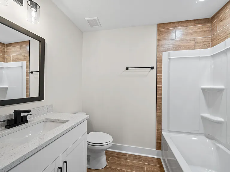 217 Cave St #5-7 — Photo 22