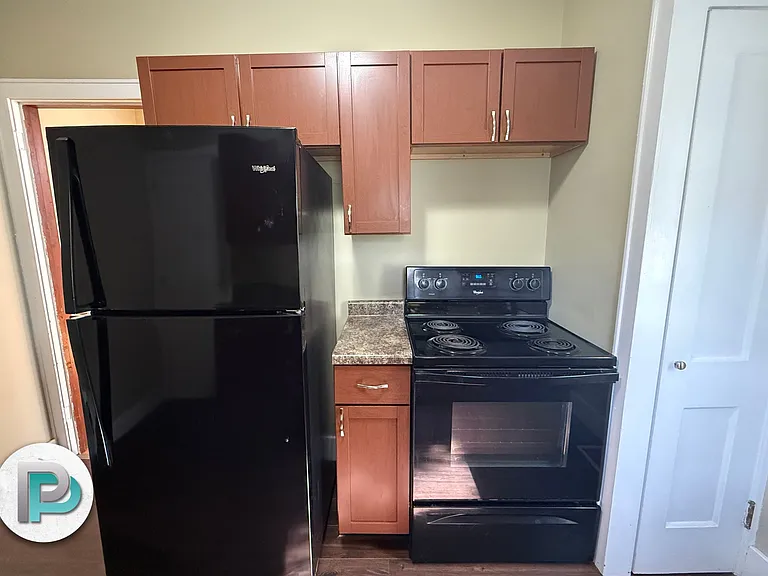 213-215 6th Pl NW #213 — Photo 8