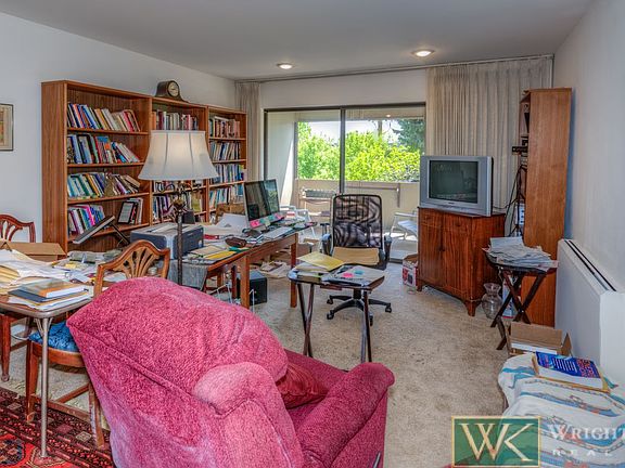 3rd image of 2227 Canyon Blvd APT 359B