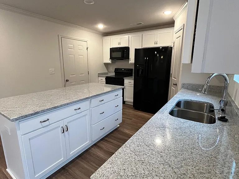 3512 Marksbury Dr — Photo 8