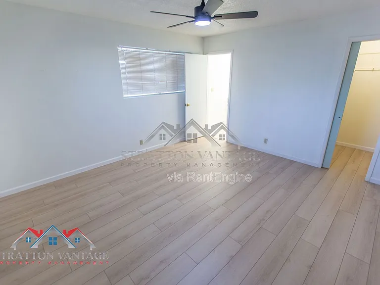 5706 E Des Moines St — Photo 21