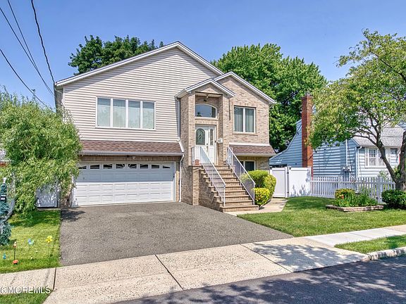 3rd image of 245 Westervelt Place