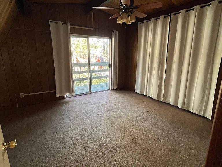 1017 Wendy Ave — Photo 2