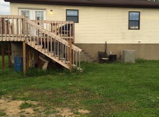 429 Roush Ferrel Dr, Point Pleasant, WV 25550