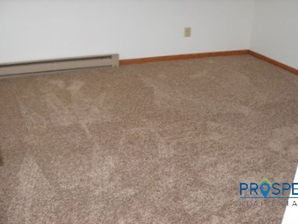 2nd image of 260 N Front St Unit 23