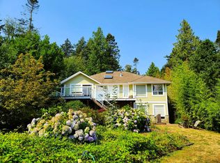 232 Boundary Bay Rd, Pt Roberts, WA 98281