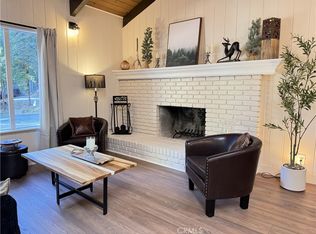 872 Arrowhead Villa Rd, Lake Arrowhead, CA 92352