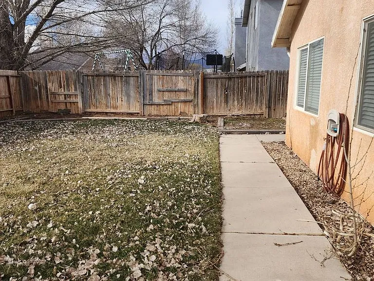 93 N 4000 W — Photo 9