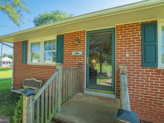 3rd image of 265 Montevista Ave